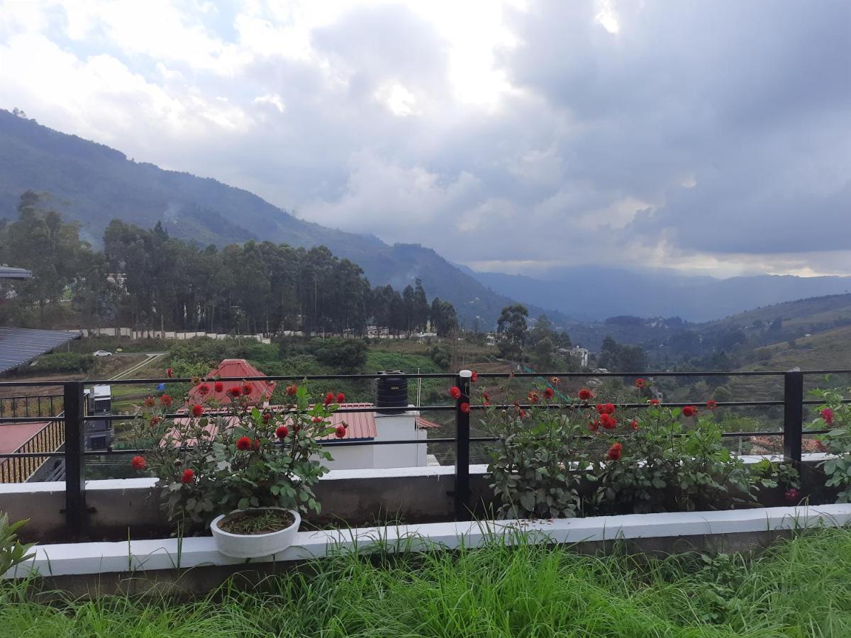 Thesula Valley Lodge *